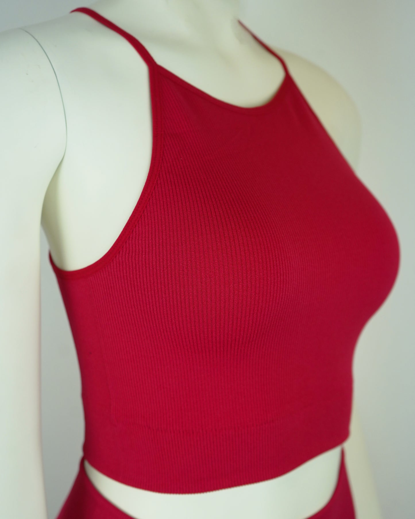 Seamless Ribbed Yoga Set: High-Stretch Crop Top & Legging w/ Pockets (Polyester-Spandex)