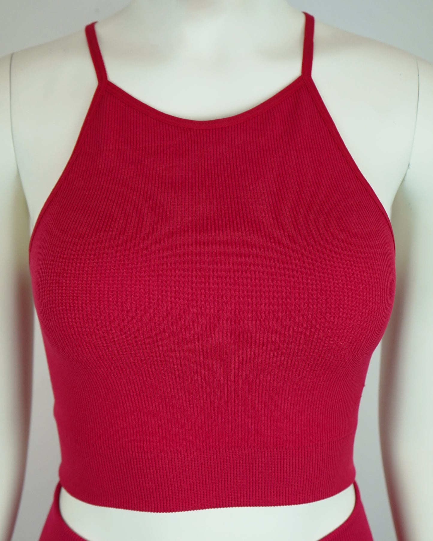 Seamless Ribbed Yoga Set: High-Stretch Crop Top & Legging w/ Pockets (Polyester-Spandex)
