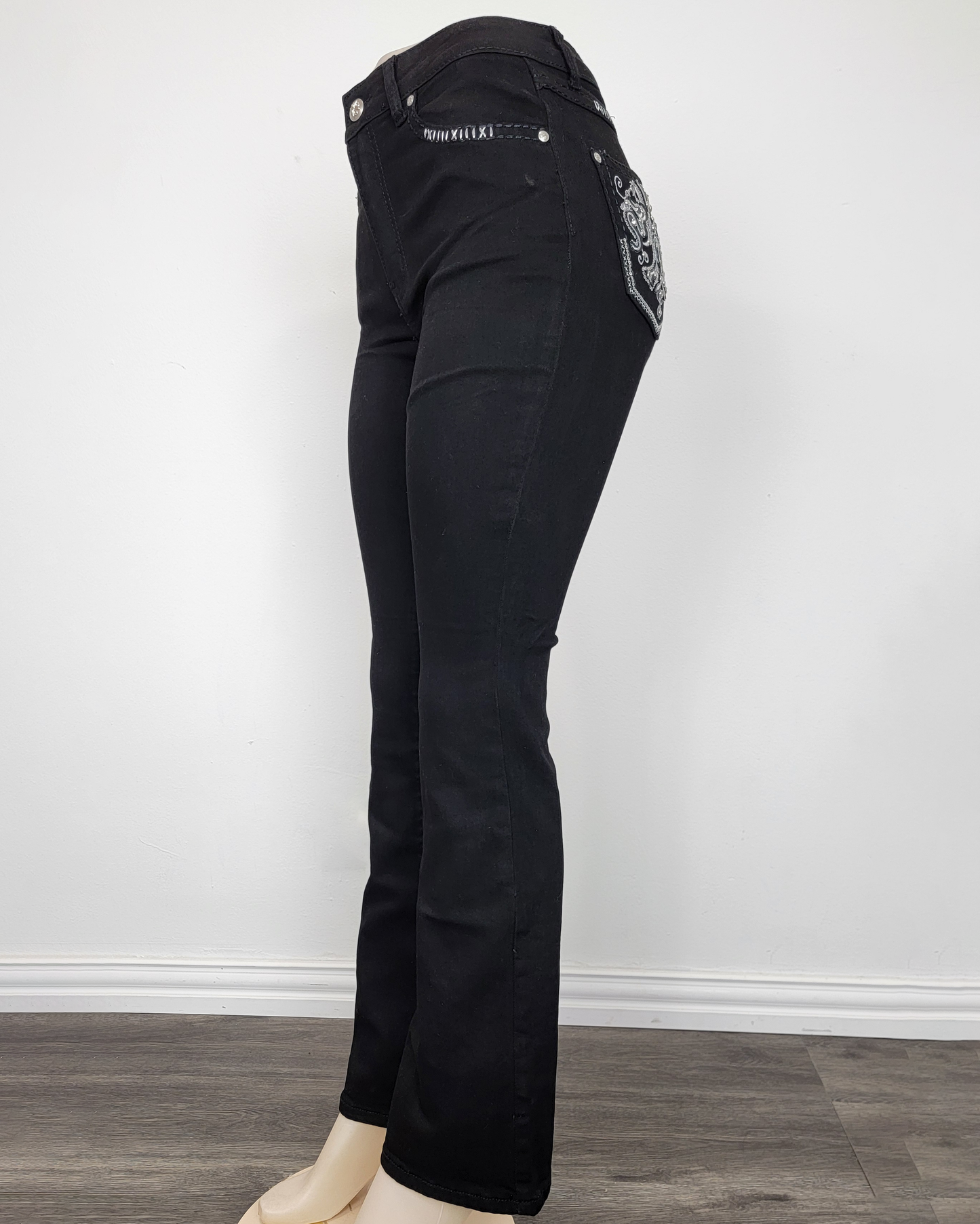Women's Embroidered Design Black Jeans